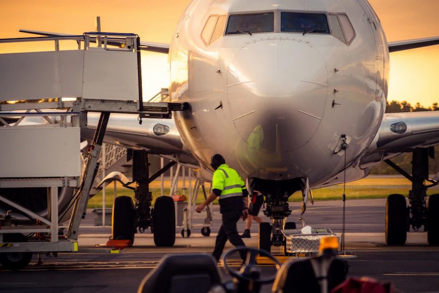 role of Artificial intelligence in enhancing passenger experience and airline operations